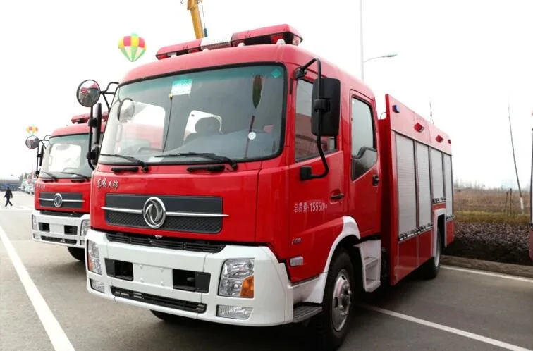 Dongfeng 4*2 7-9cbm Water and Foam Fire Fighting Truck